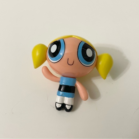 2001 Powerpuff Girls Anime Action Figure Bubbles Cartoon Network 2” Tall - Picture 9 of 10